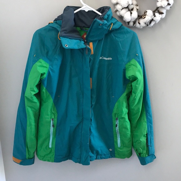 Columbia Jackets & Blazers - Columbia women’s size M omni-wick winter coat